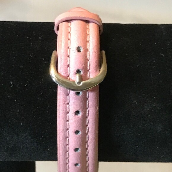 NFL Green Bay Packers Pink Game Time Watch - Picture 3 of 5